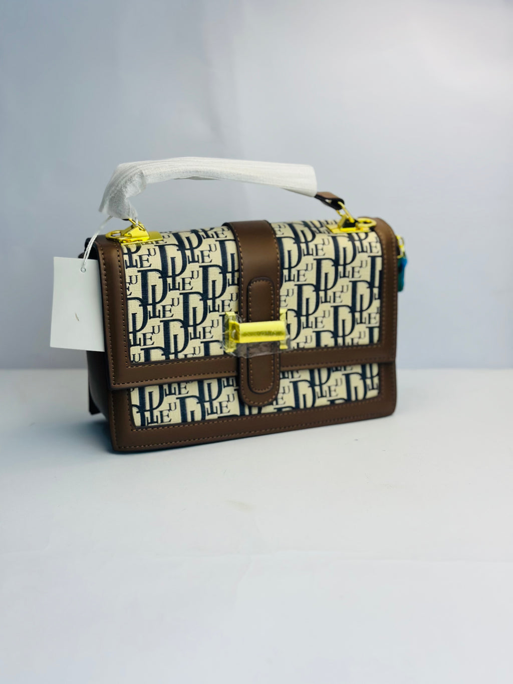 DIOR OBLIQUE HANDBAG WITH GOLD-TONE BUCKLE