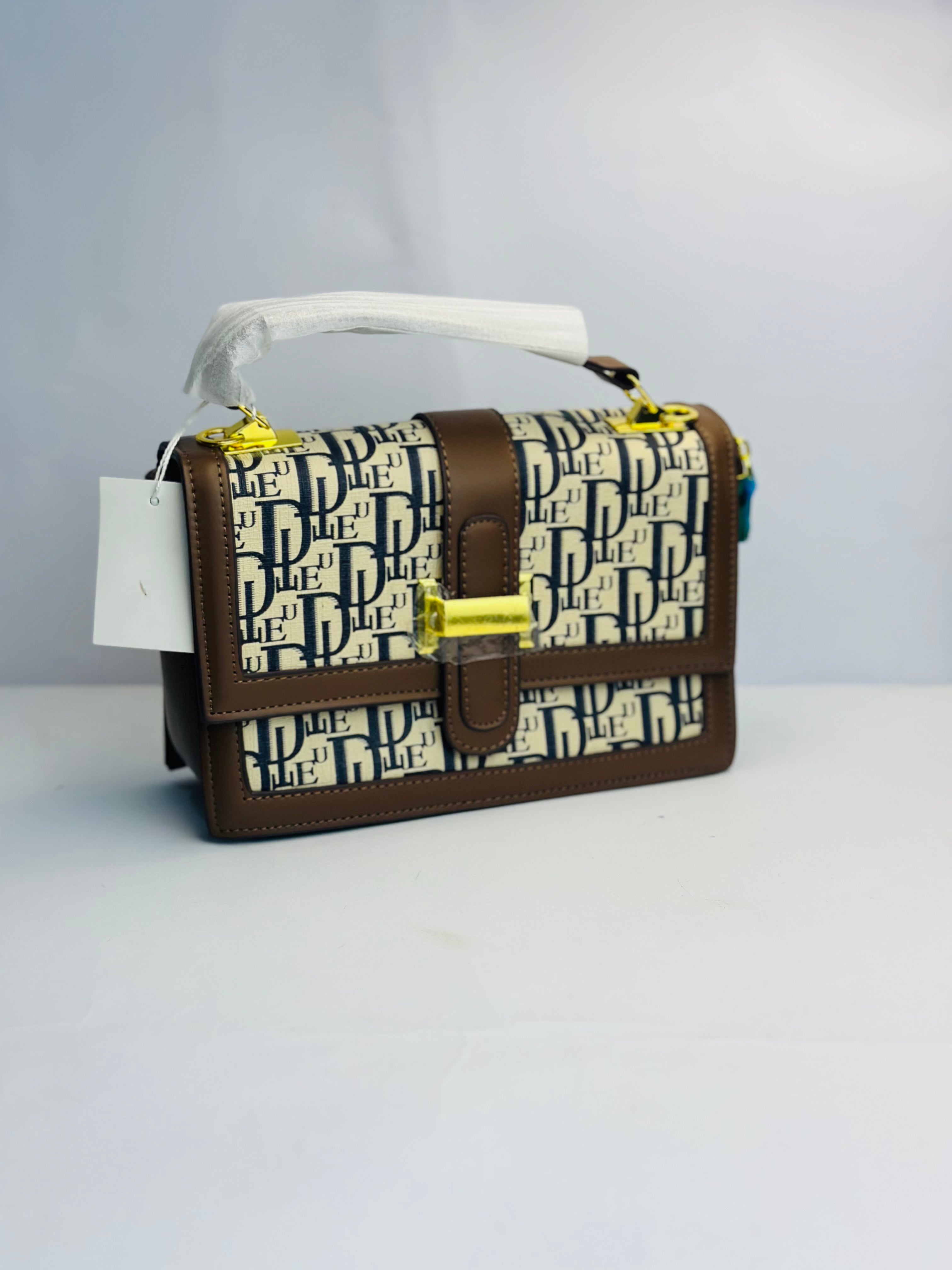 DIOR OBLIQUE HANDBAG WITH GOLD-TONE BUCKLE