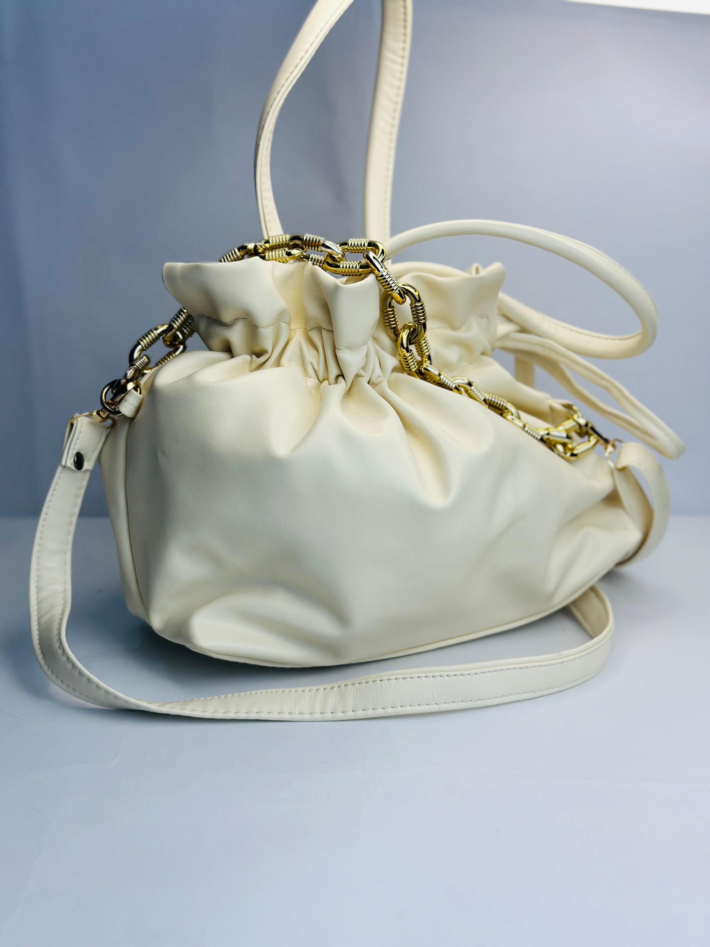 LUXURY CREAM PLEATED POUCH WITH CHUNKY GOLD CHAIN