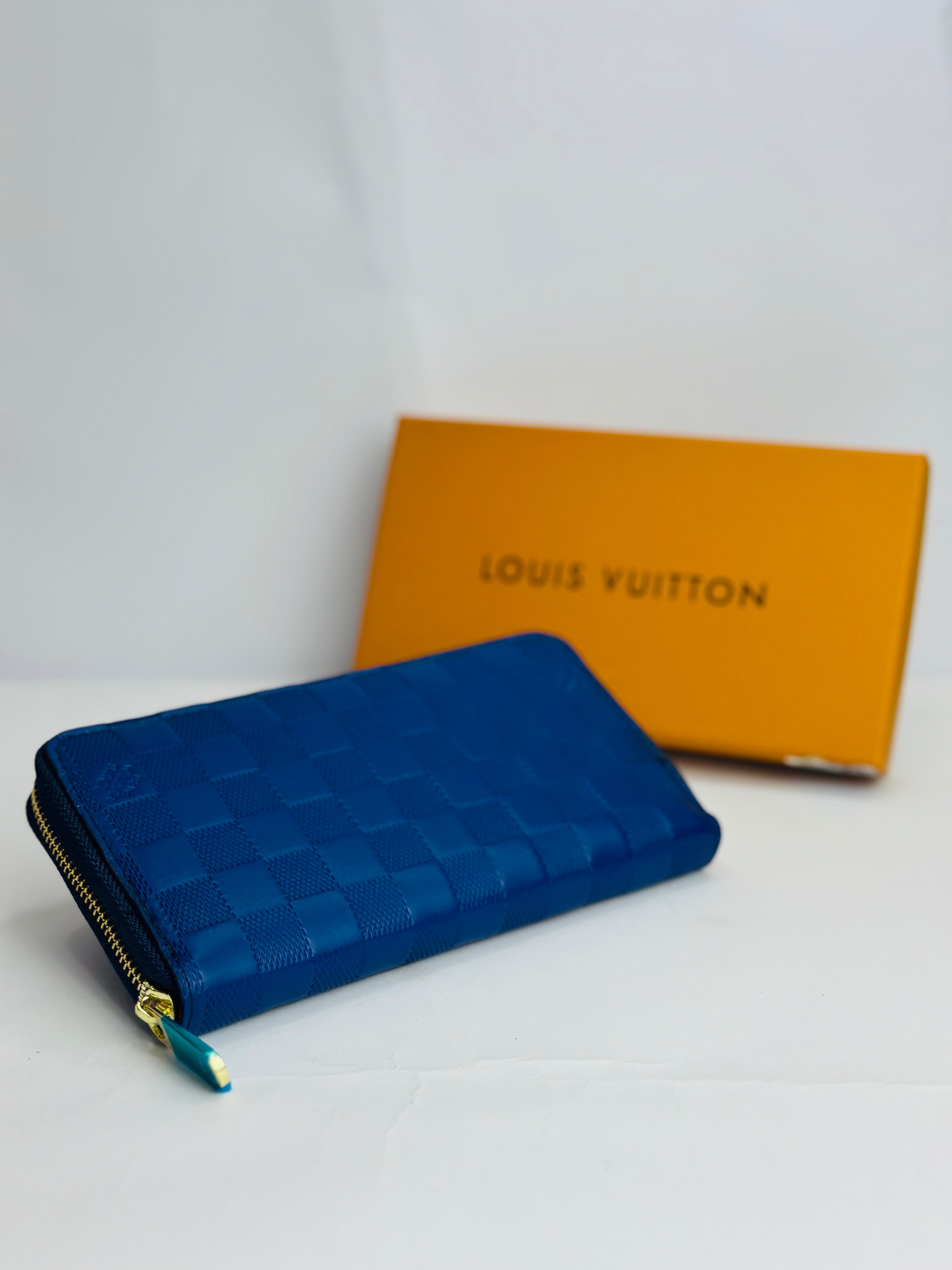 LV LONG ZIP WALLET GOLDEN STAMP