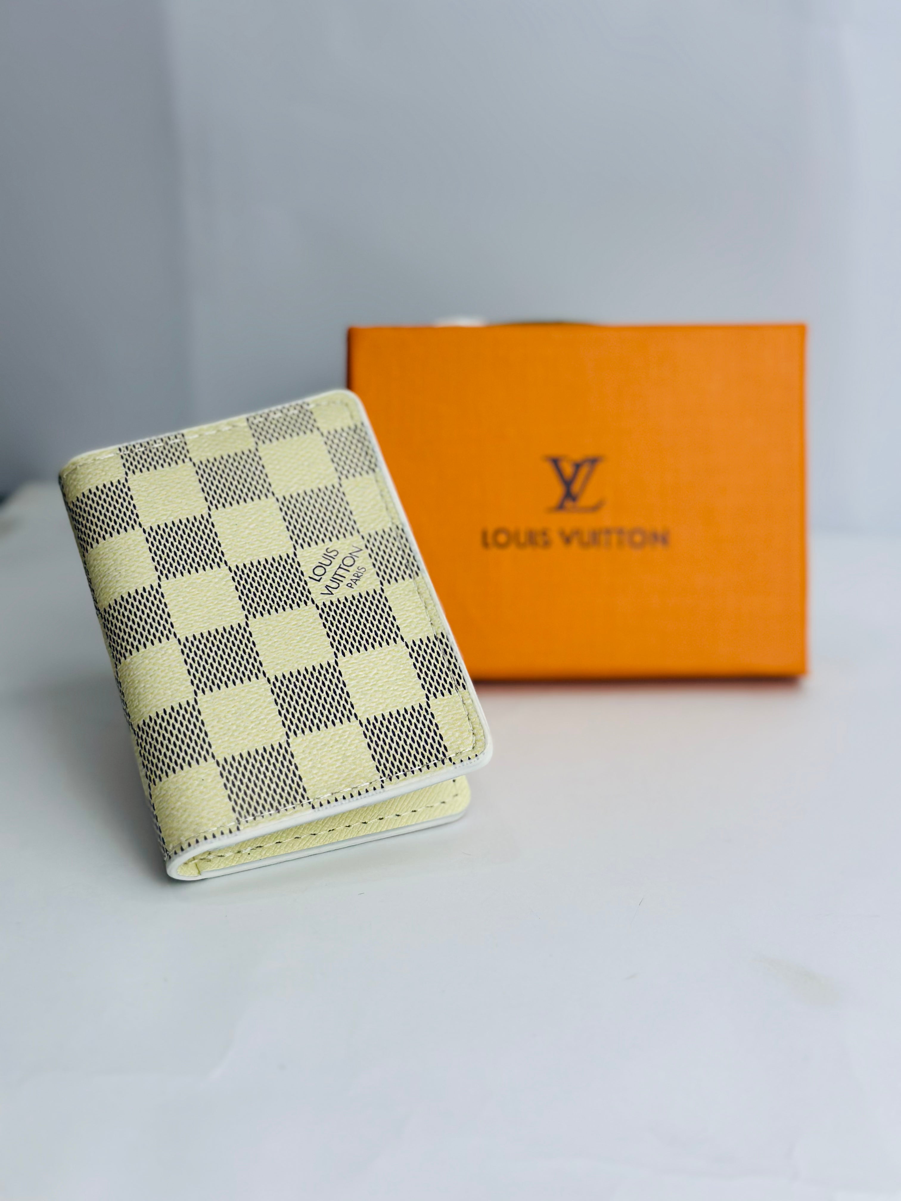 LOUIS VUITTON CARD HOLDER FLAP