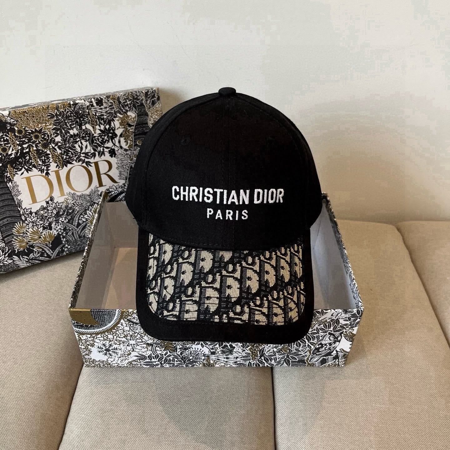 ZEVN Parisian Edition Cap